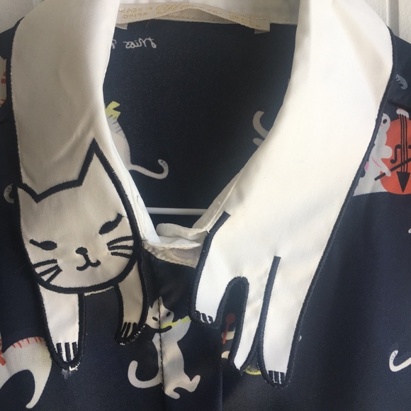 NWT Cat collar full sleeve shirt - Picture 6 of 8